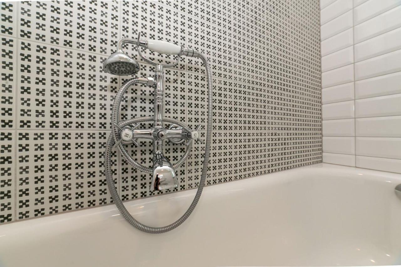 New Apartment 1 - Self Check In, Free Parking Bratislava Bagian luar foto
